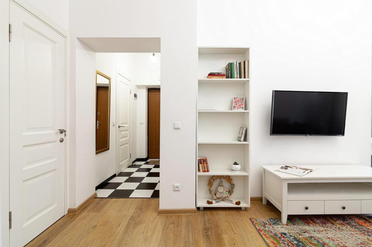 Sweet Home Apartment Львів Екстер'єр фото